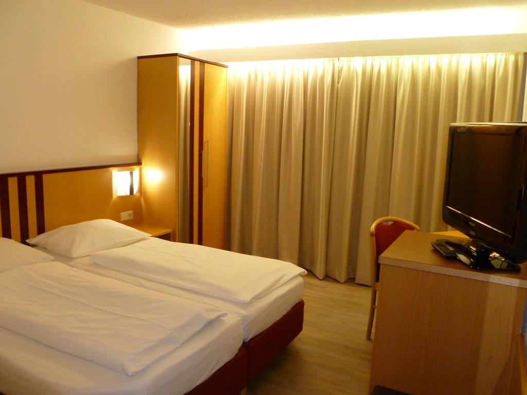 Hotel Am Feuersee Stuttgart Dış mekan fotoğraf